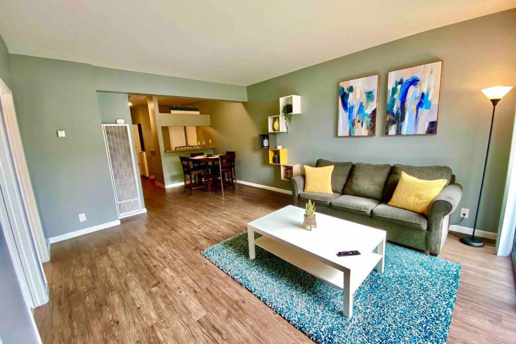 Centrally Located To All San Diego Has To Offer Exterior photo